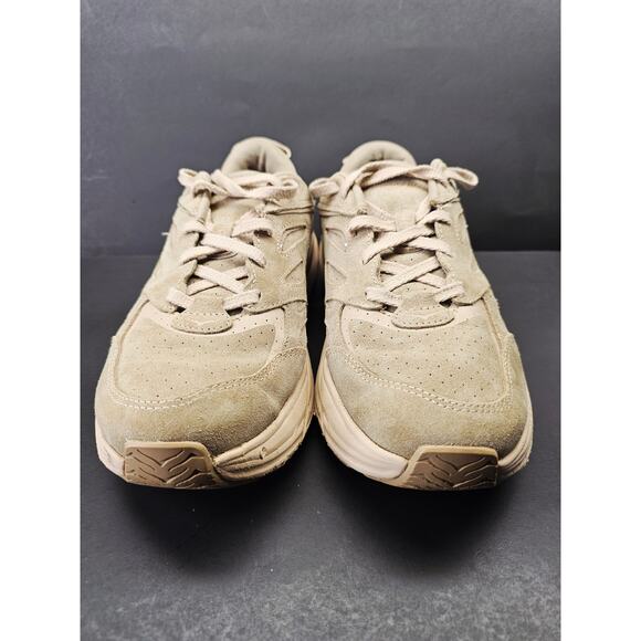 Hoka Men 8.5 Comfy footwear main image 9